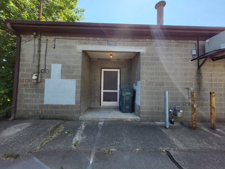 More Photos Of 626 S B St, Richmond Medical For Sale