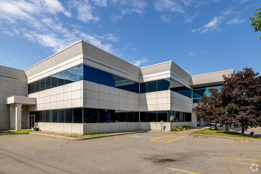 Primary Photo Of 300 Rue Joseph-Carrier, Vaudreuil-dorion Industrial For Sale