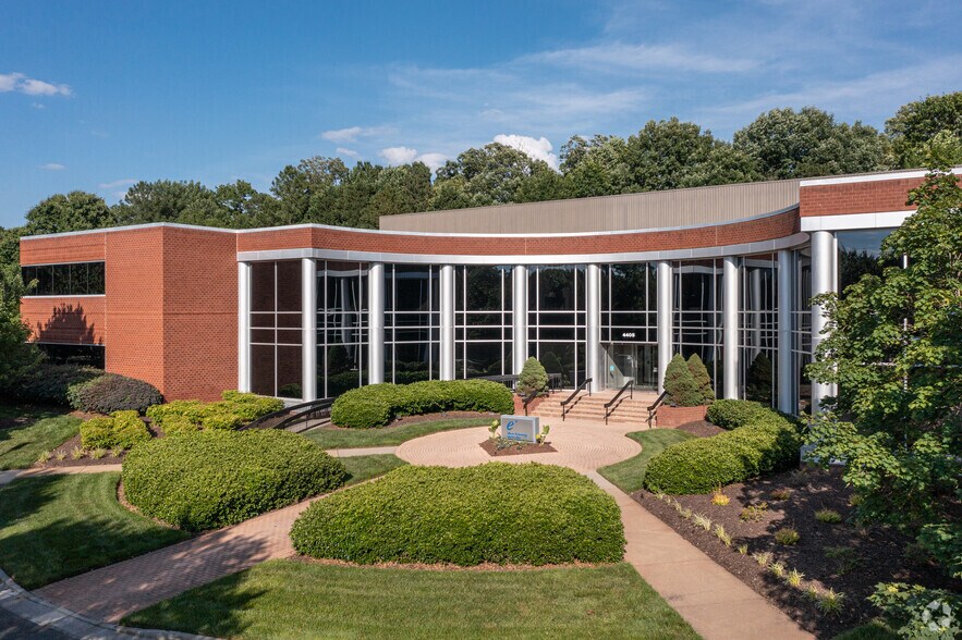 More Photos Of 4315-4451 Cox Rd, Glen Allen Unknown For Lease