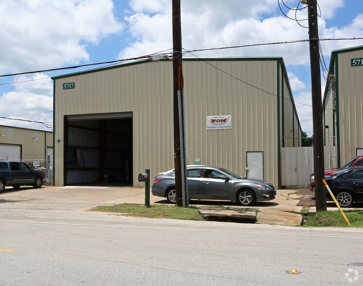 More Photos Of 5719 Cunningham Rd, Houston Unknown For Lease