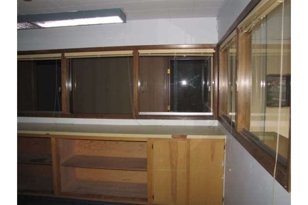 More Photos Of 335 S Spring St, Klamath Falls Office For Sale