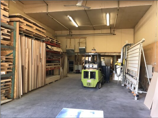 More Photos Of 701 1st St, Farmington Warehouse For Sale