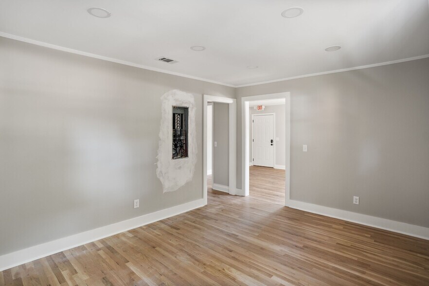 More Photos Of 67 Sams Point Rd, Beaufort General Retail For Sale