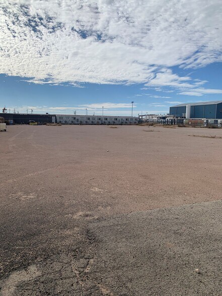 More Photos Of 8415 W Interstate 20, Midland Warehouse For Lease