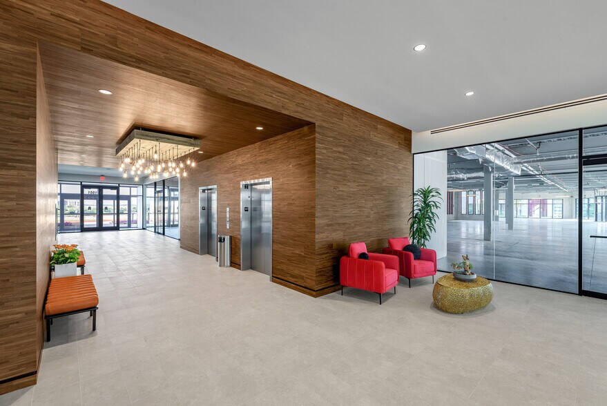 More Photos Of 1961 SH 121, Lewisville Unknown For Lease