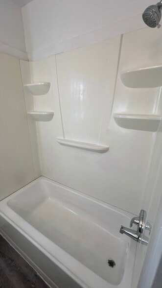 More Photos Of 200-204 Solon Rd, Bedford Apartments For Sale