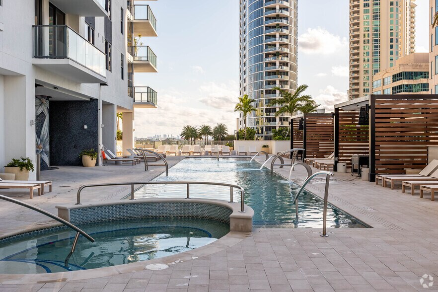 More Photos Of 201 SE 6th Ave, Fort Lauderdale Apartments For Lease