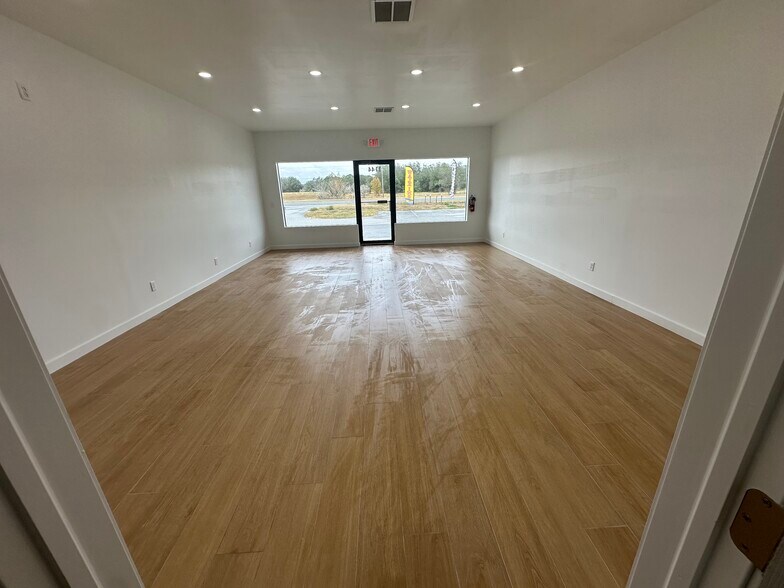 More Photos Of 1148-1152 SE Highway 484, Ocala Storefront For Lease