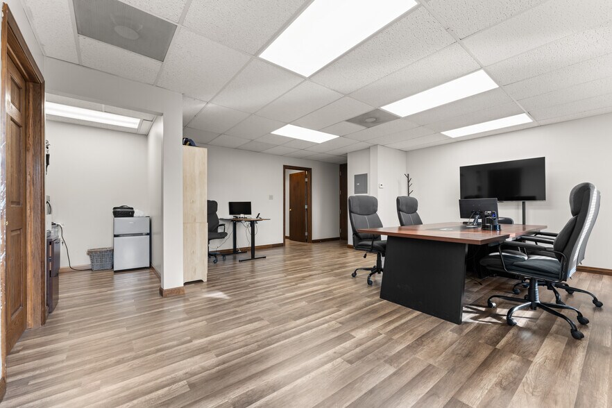 More Photos Of 600 Commerce Dr, Coraopolis Office Residential For Sale