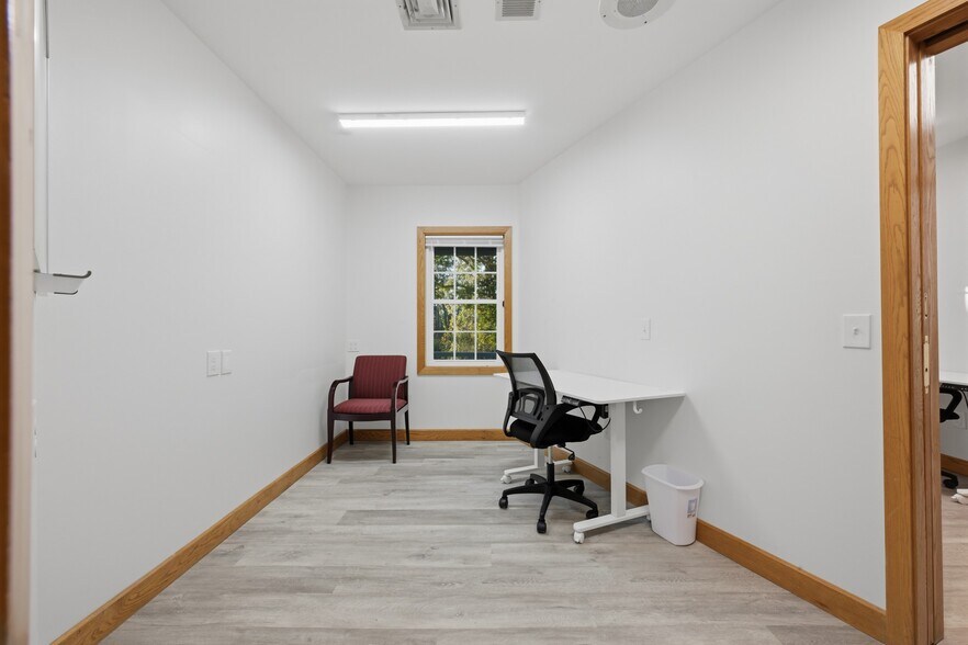 More Photos Of 123 Elm St, Old Saybrook Medical For Sale