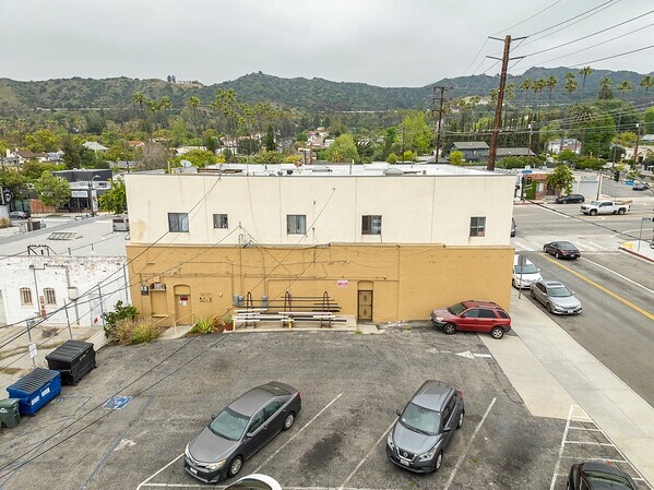 More Photos Of 1620 Colorado Blvd, Los Angeles Freestanding For Sale