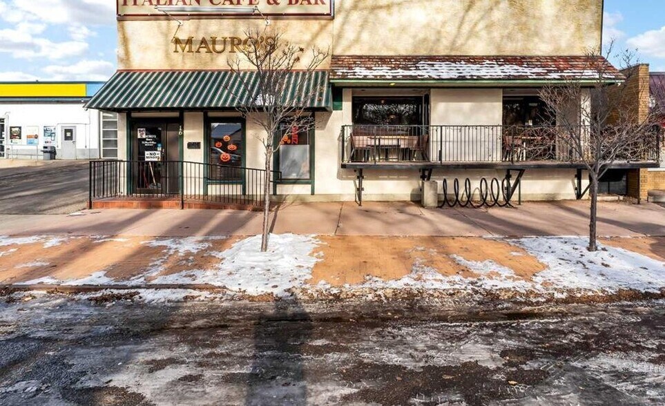 Primary Photo Of 16 3 St NE, Medicine Hat Restaurant For Sale