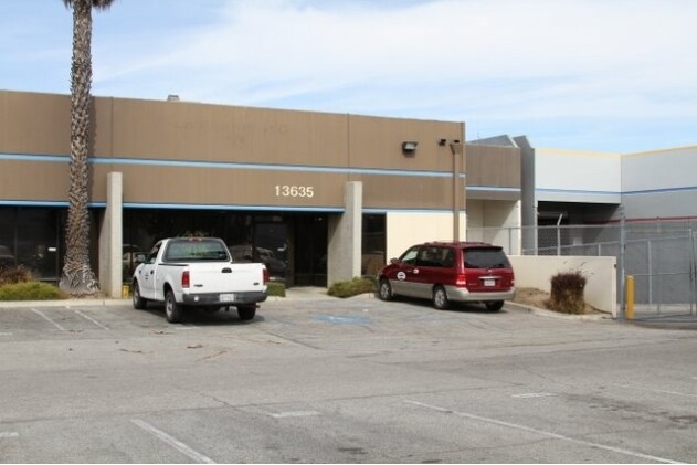 More Photos Of 13635 Gramercy Pl, Gardena Warehouse For Lease