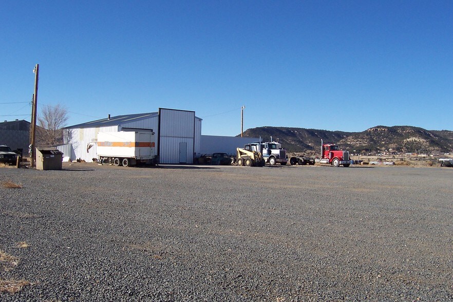 More Photos Of 600 Woodrow Ave, Raton Warehouse For Sale