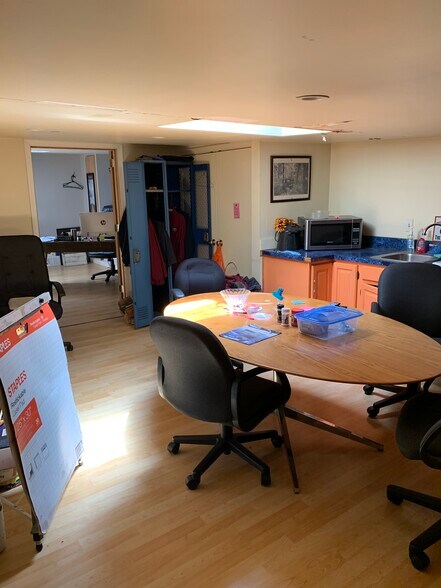 More Photos Of 330 Strode Ave, Coatesville Auto Repair For Sale