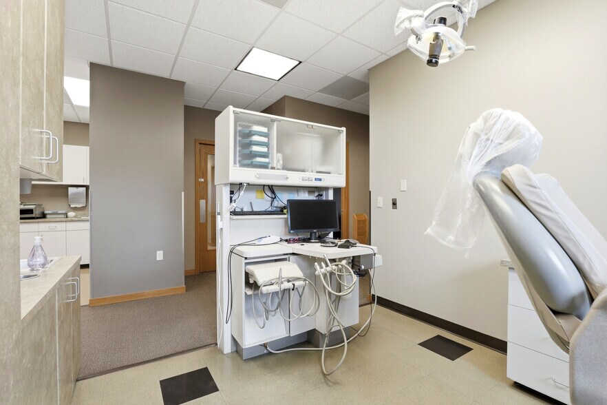 More Photos Of 3804 Kern Way, Yakima Office For Lease