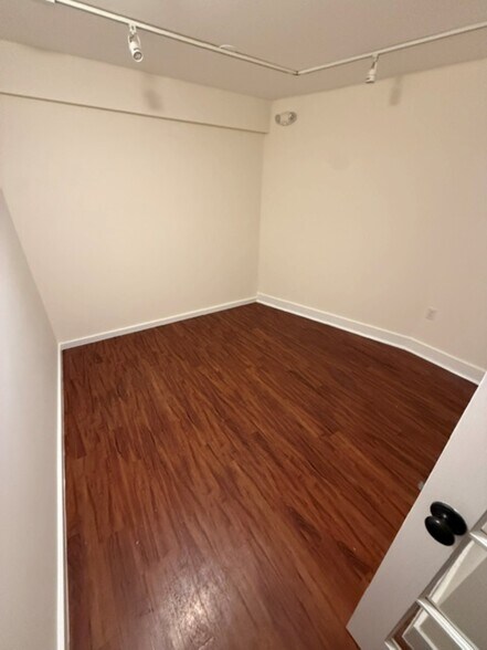 More Photos Of 229-235 Harvard St, Brookline Loft Creative Space For Lease