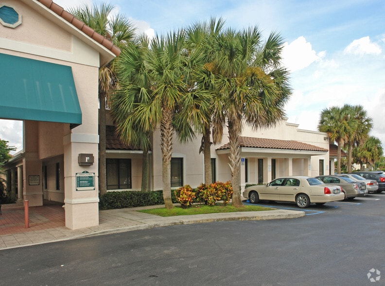 Primary Photo Of 4800 Linton Blvd, Delray Beach Medical For Lease