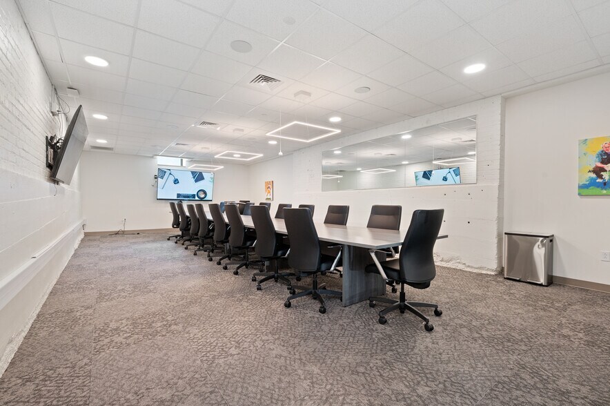 More Photos Of 900 Sarah St, Pittsburgh Coworking Space