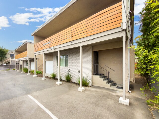 More Photos Of 1533-1537 Harmon St, Berkeley Apartments For Sale