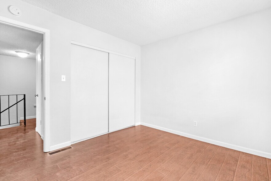 More Photos Of 5731-5749 Blachly Way, Sacramento Apartments For Sale
