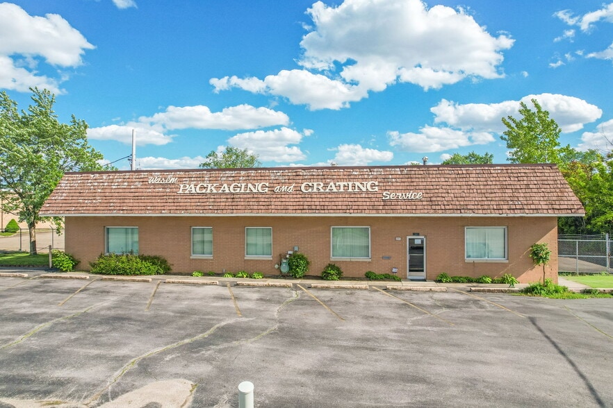 More Photos Of 2591 Harrison Rd, Columbus Warehouse For Sale