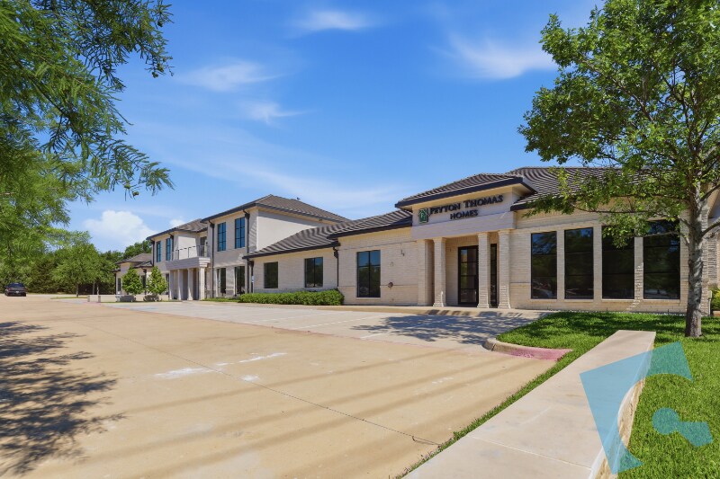 More Photos Of 8739 Davis Blvd, Keller Office For Sale