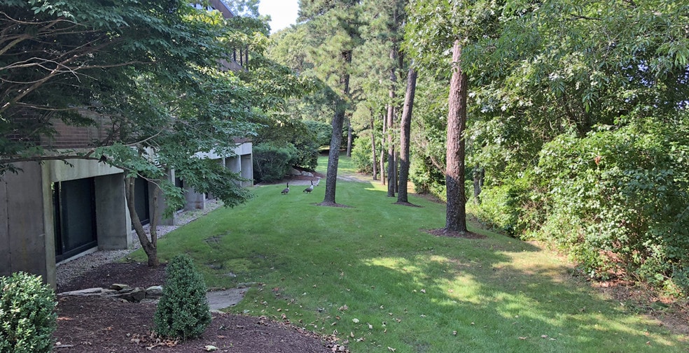 More Photos Of 218 W Main St, Hyannis Medical For Sale