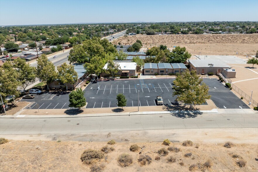 More Photos Of 3700 W Avenue L, Lancaster Schools For Lease