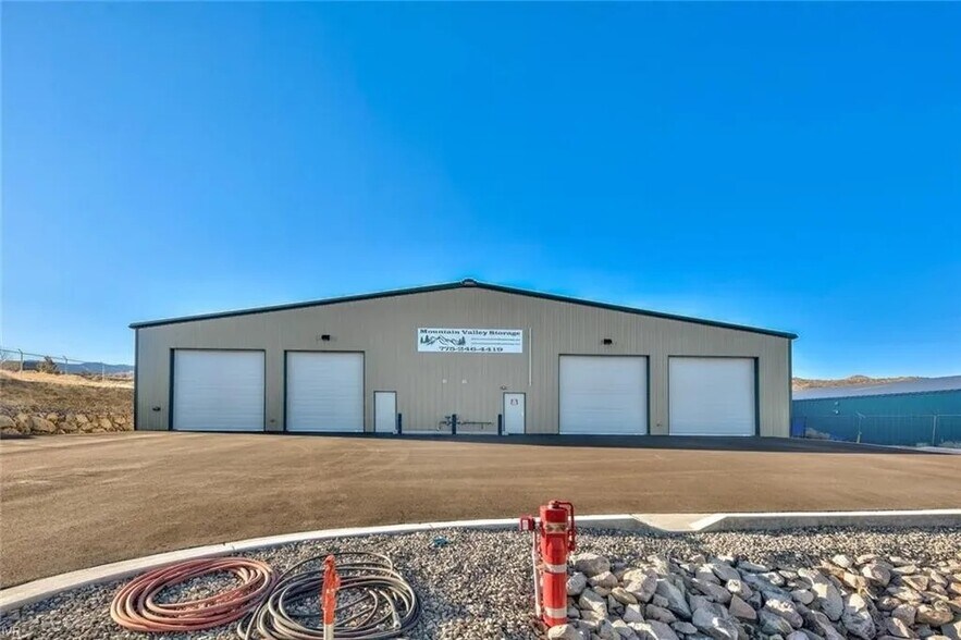 More Photos Of 60 Cygnet Dr, Mound House Industrial For Lease