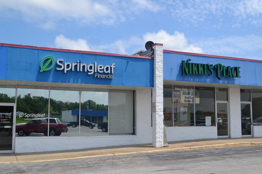 More Photos Of 550 E Industrial Park Rd, Murphysboro General Retail For Sale