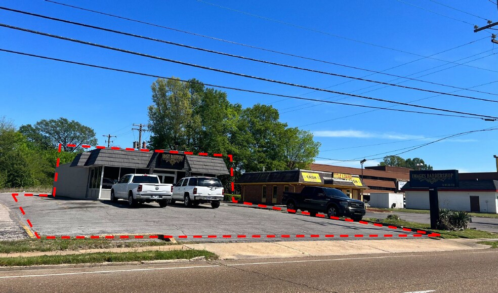 More Photos Of 4446 Elvis Presley Blvd, Memphis Freestanding For Sale