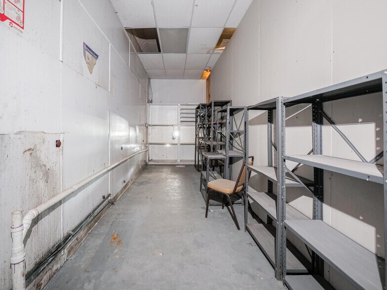 More Photos Of 323 Main St, Shirley Storefront Retail Office For Sale