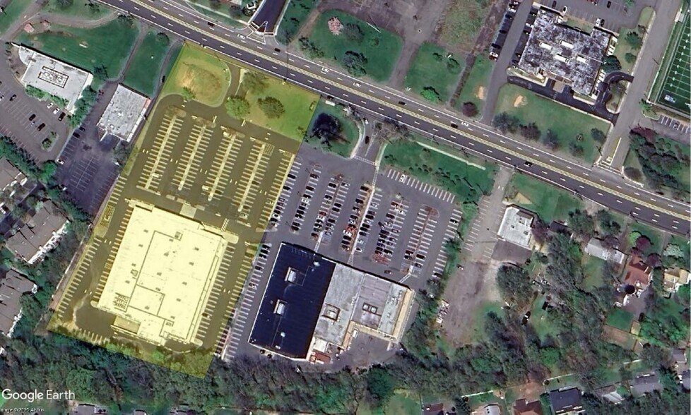 More Photos Of 599 W Mount Pleasant Ave, Livingston Freestanding For Lease