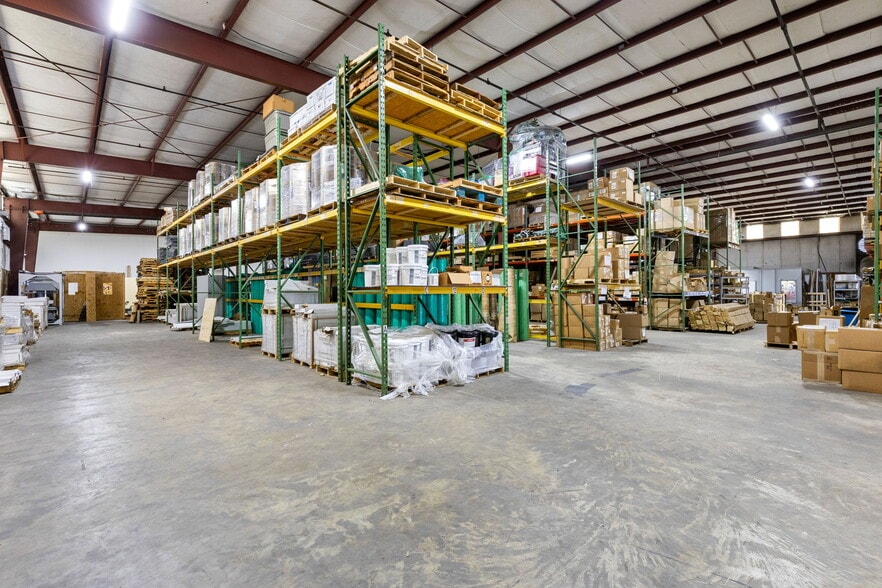 More Photos Of 1356 Bennett Dr, Longwood Distribution For Sale