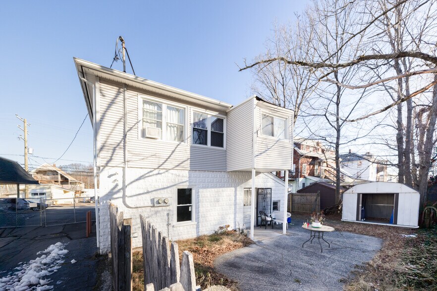 More Photos Of 159 Park St, Bristol Office For Sale