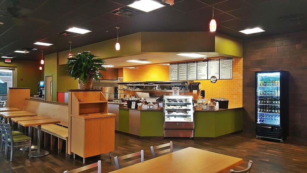 Primary Photo Of 7000 Muirkirk Meadows Drive, Laurel Restaurant For Sale