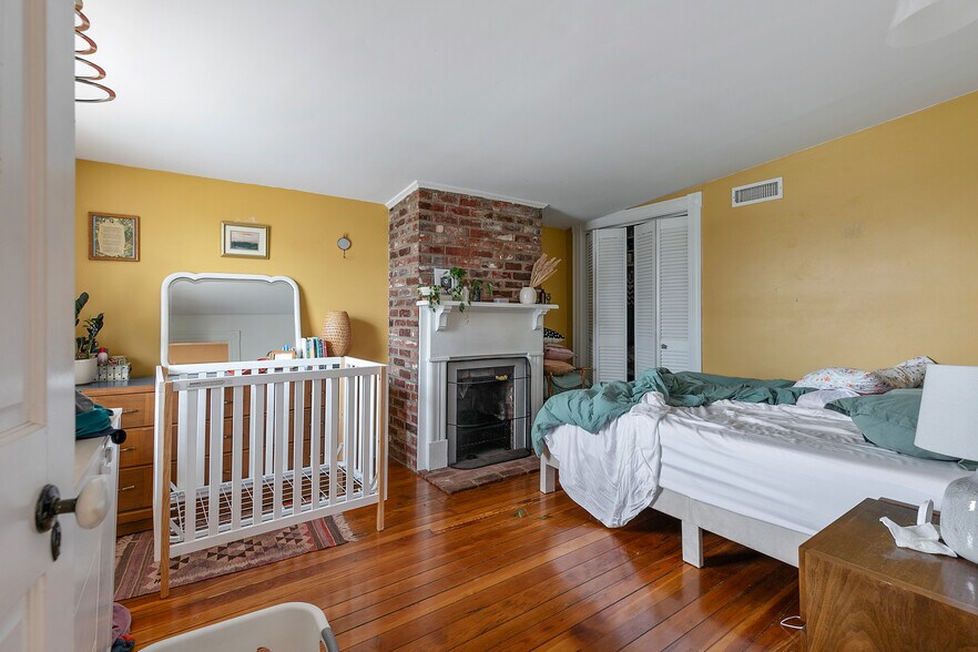 More Photos Of 2200 E Grace St, Richmond Apartments For Sale