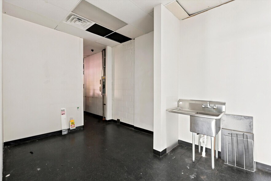 More Photos Of 440 W Route 70, Marlton Unknown For Lease