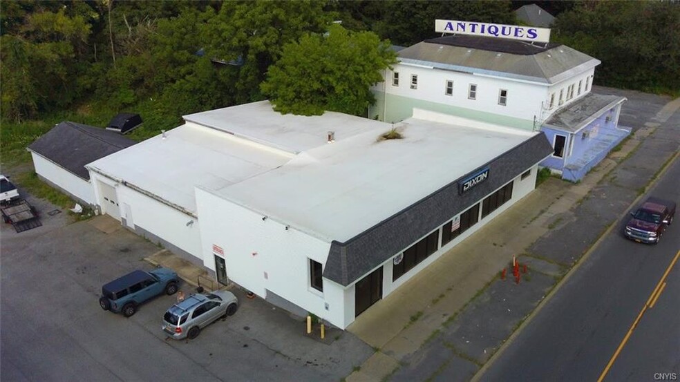 Primary Photo Of 15 Seneca Ave, Oneida Storefront For Sale