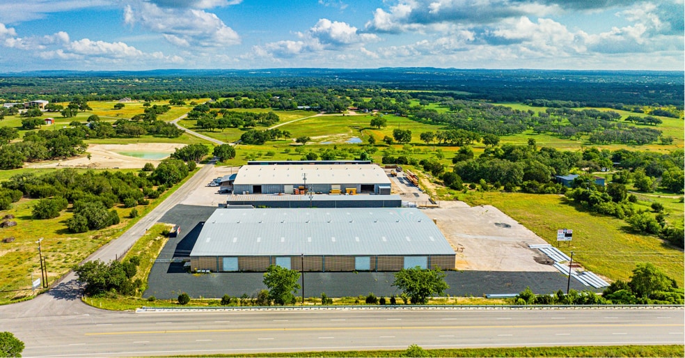 Primary Photo Of 194 Towhead Valley Rd, Johnson City Warehouse For Lease