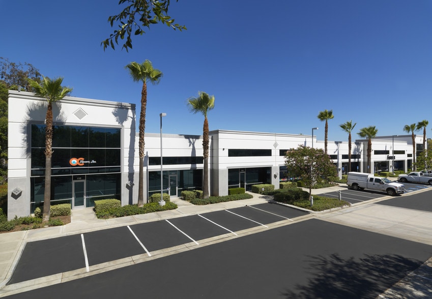 More Photos Of 1351 S Grove Ave, Ontario Warehouse For Lease