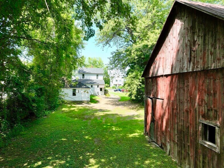More Photos Of 153 Russell St, Hadley Multifamily For Sale