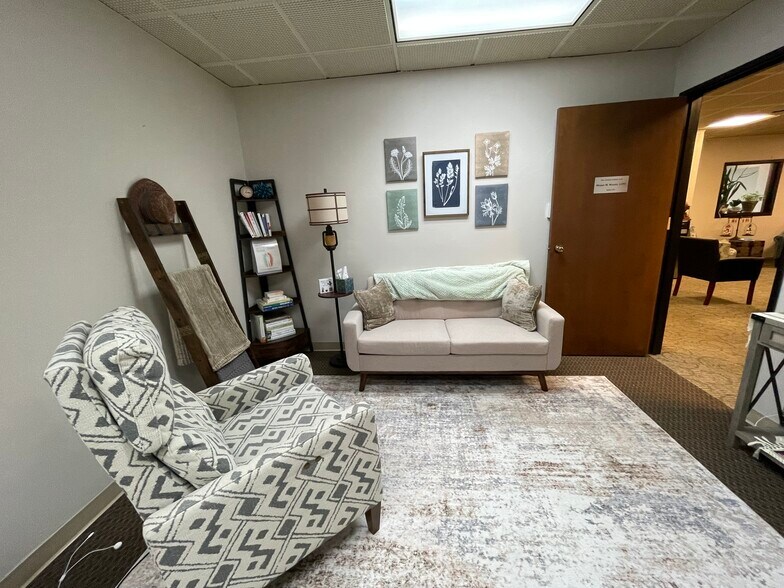 More Photos Of 100 2nd St E, Whitefish Office Residential For Lease