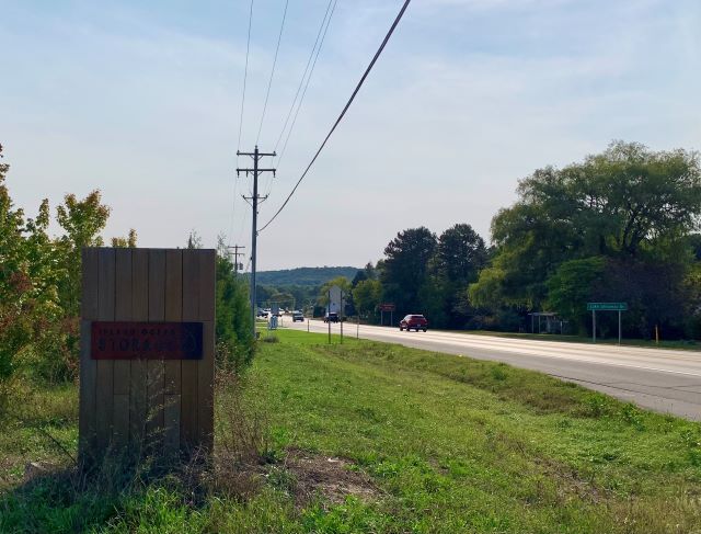 More Photos Of 7334 E Duck Lake Rd, Lake Leelanau Showroom For Sale