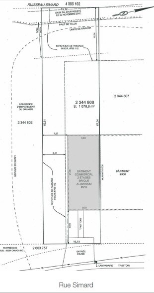 More Photos Of 900-914 Av Simard, Chambly Warehouse For Sale