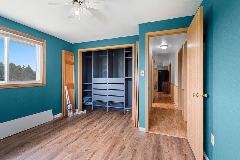 More Photos Of N5367 Mayflower Rd, Shiocton Office For Sale