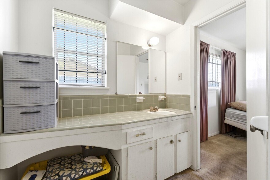 More Photos Of 3139 Jeanetta St, Houston Specialty For Sale