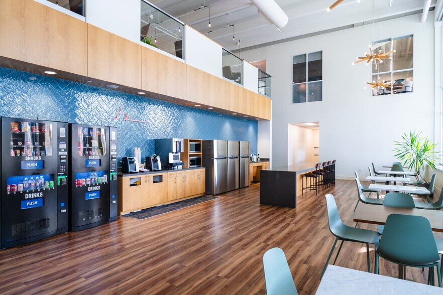 More Photos Of 6301 Gaston Ave, Dallas Coworking Space