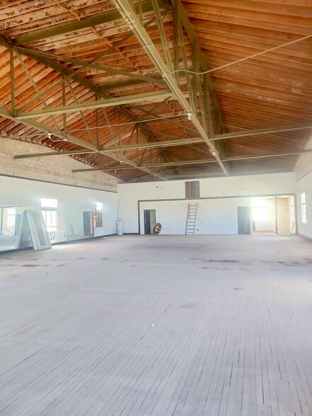 More Photos Of , Lake Wales Unknown For Sale